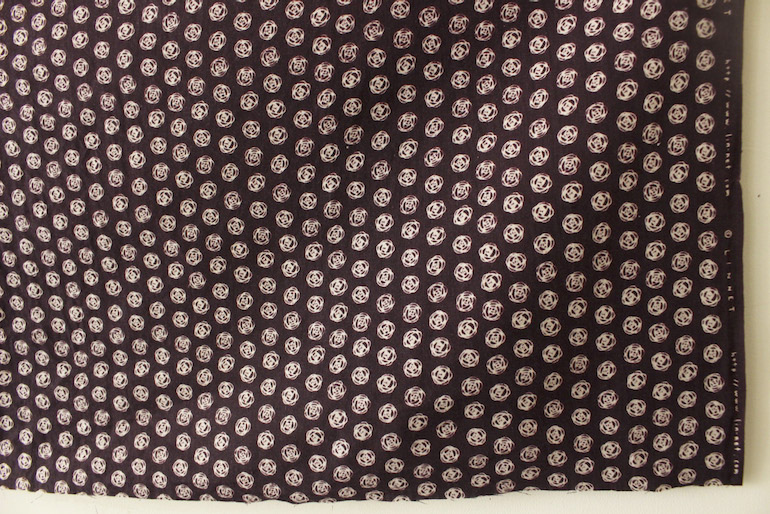 LINNETリネンプリント <br />
        ローズドット・マルベリー